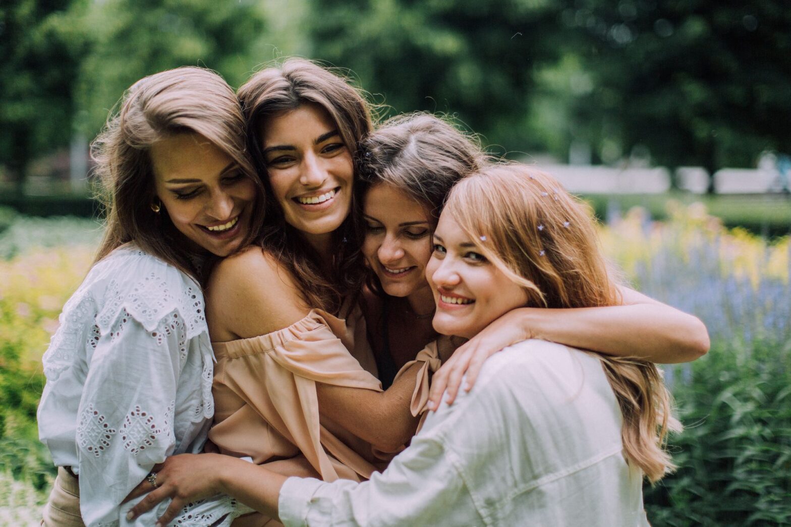 Types of girlfriends you shouldn’t introduce to your man