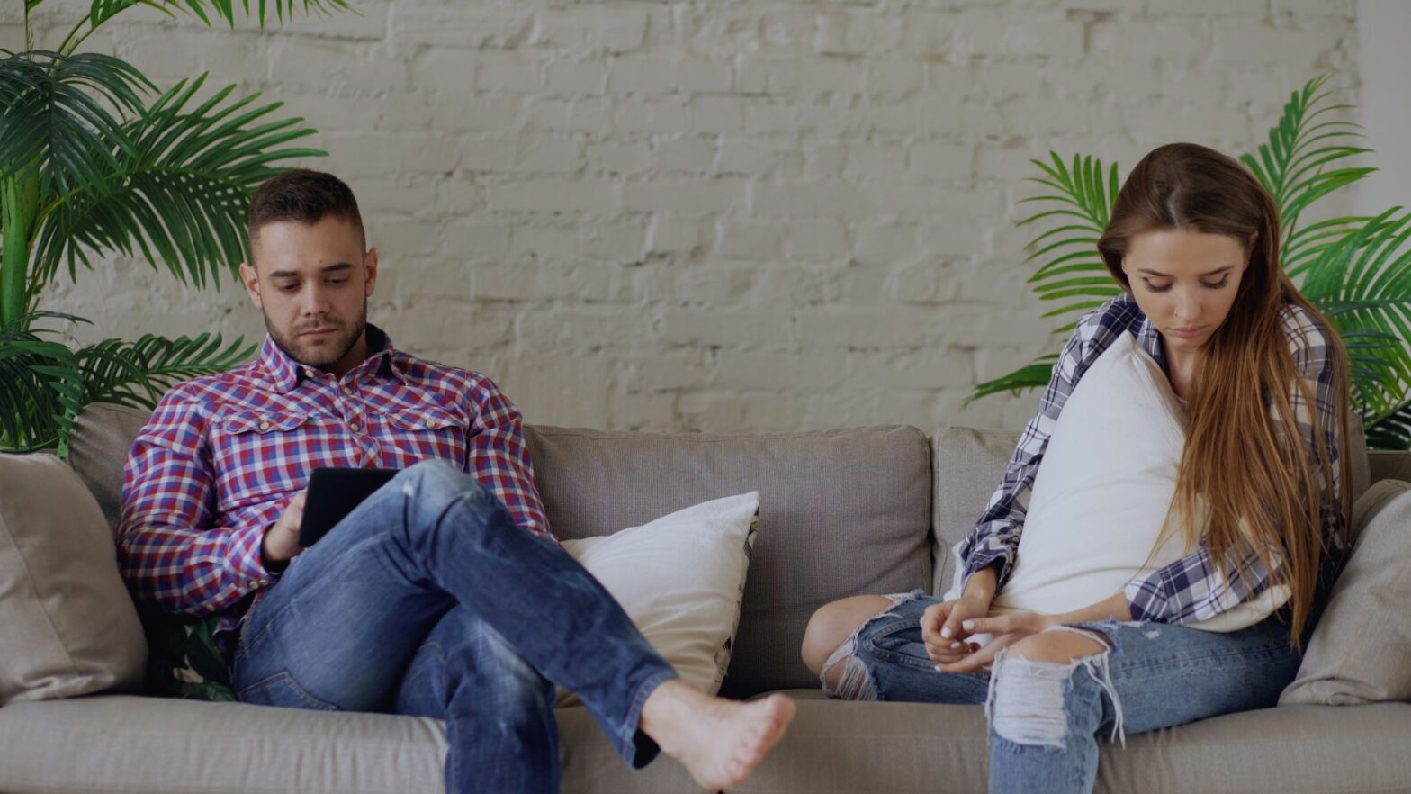The difficulties that every married couple goes through